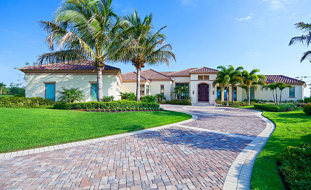 Best Driveway Resurfacing Pavers  in Garden City, MO